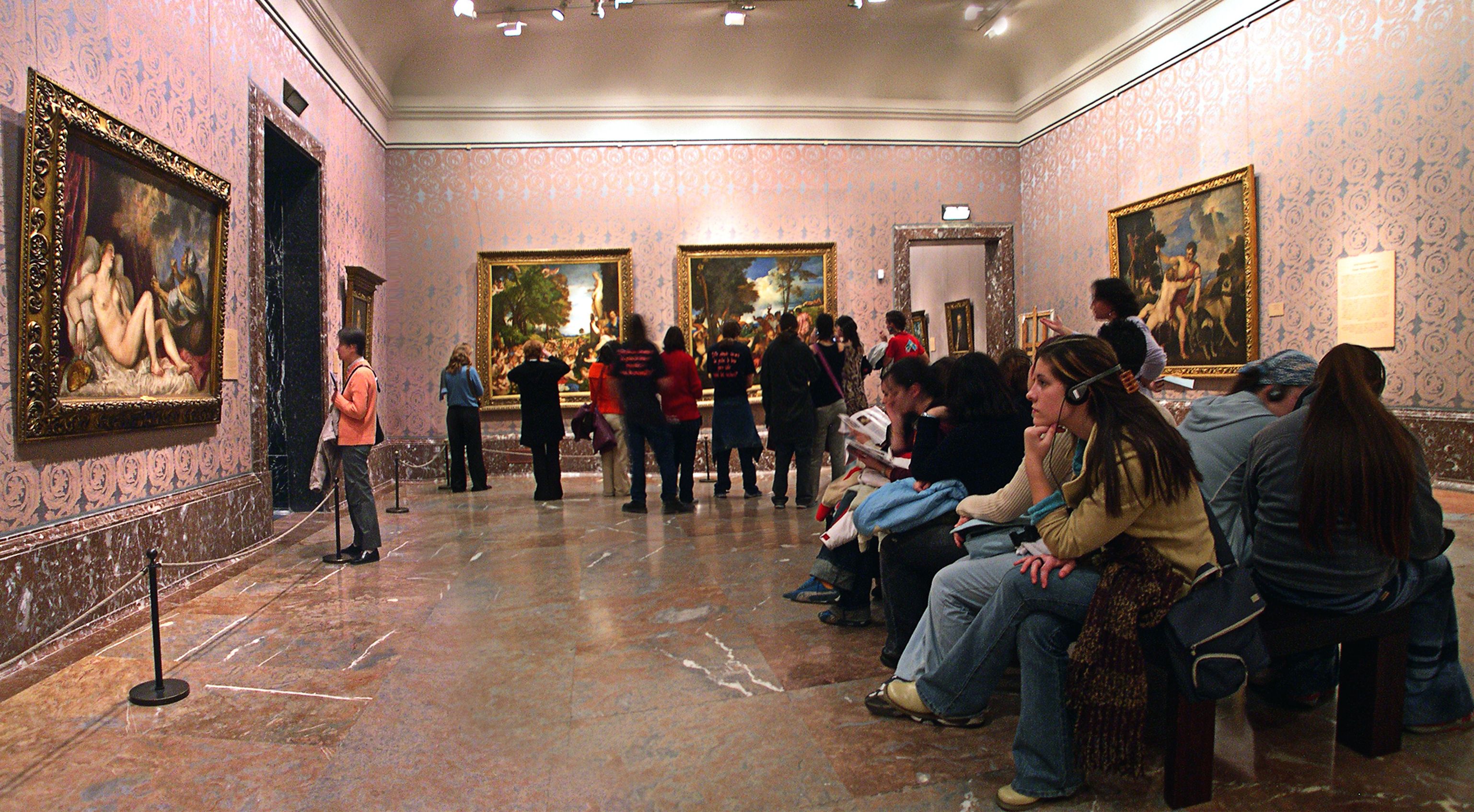 2_ Sala del Tiziano Museo del Prado Madrid