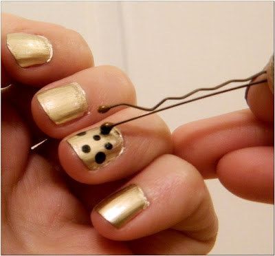 3 nail art a pois