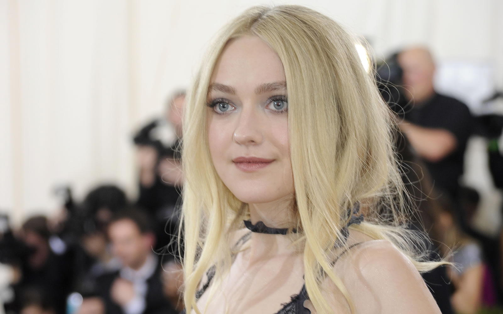 3Dakota fanning