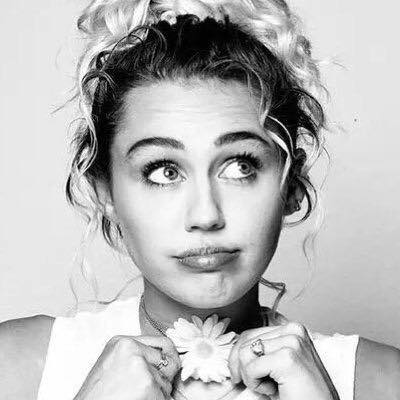 3_miley cyrus