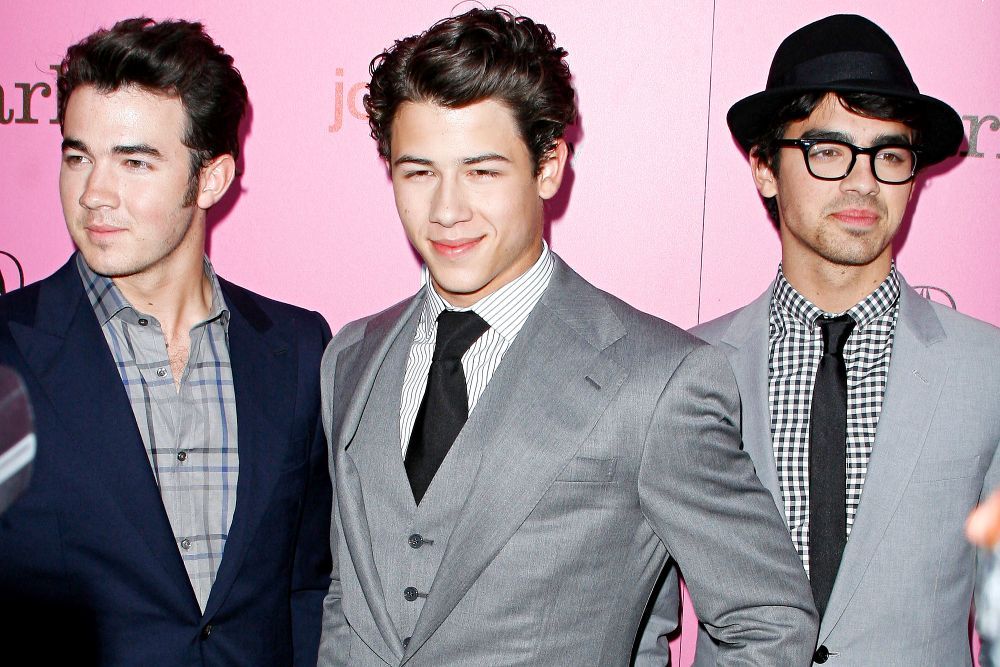 7_Jonas Brothers