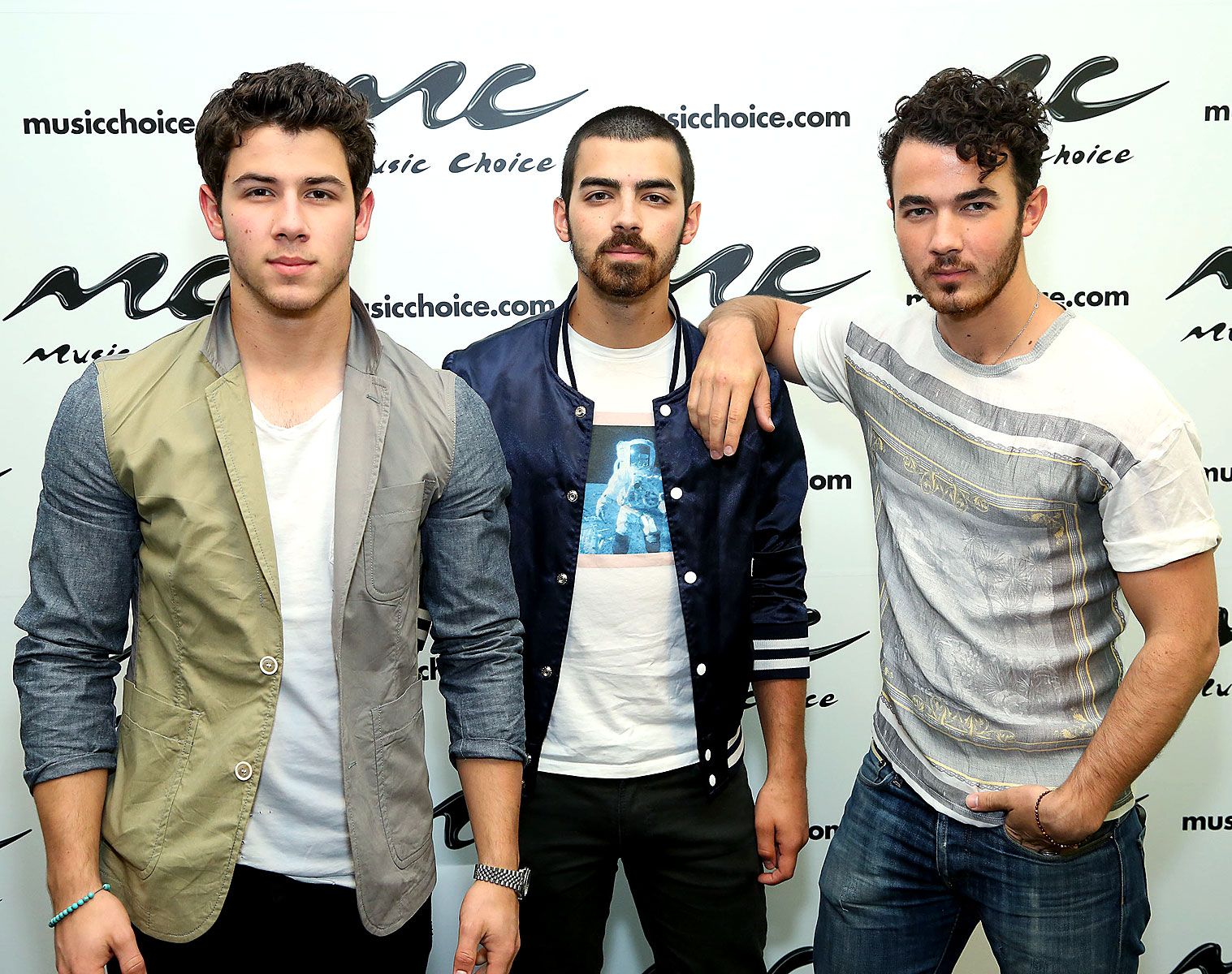 9_Jonas Brothers