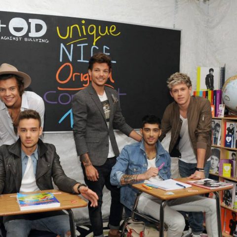 One direction a scuola