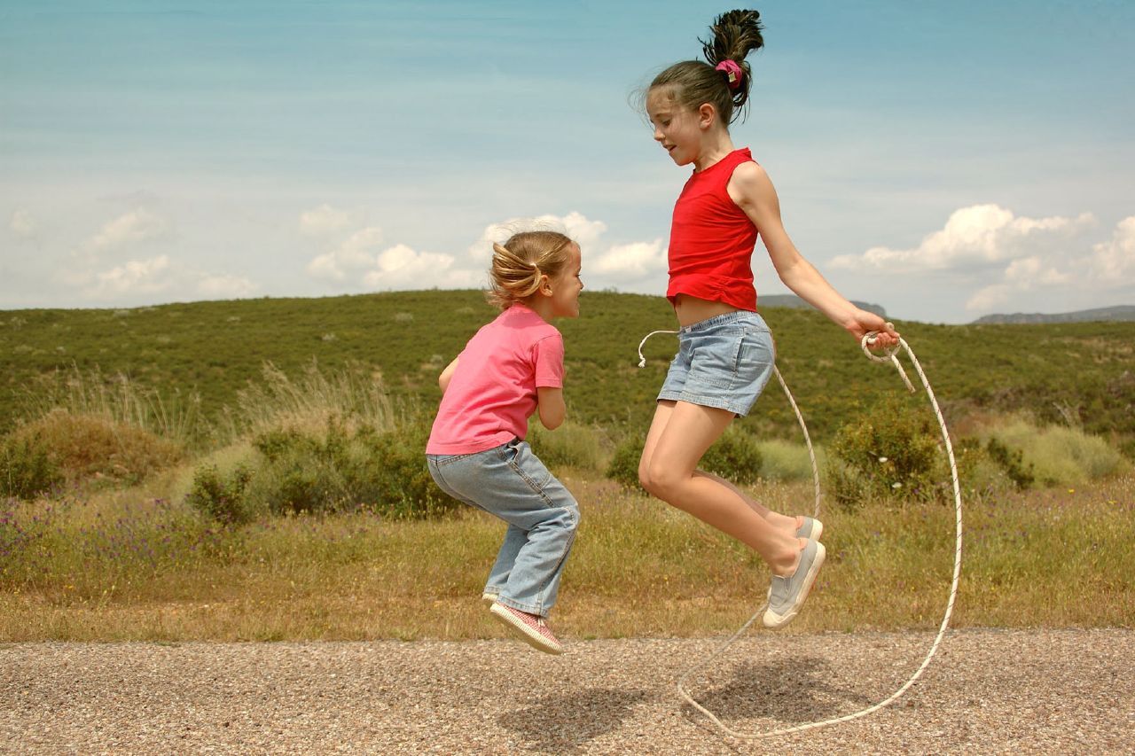 girls jump rope