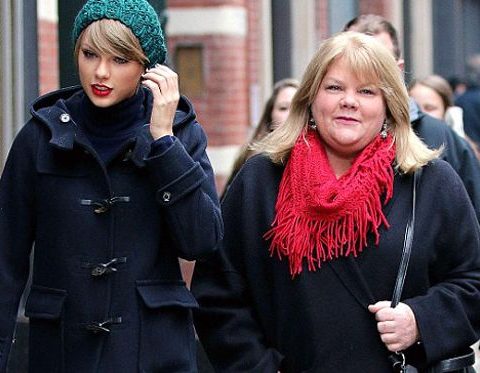 taylor swift mamma cancro